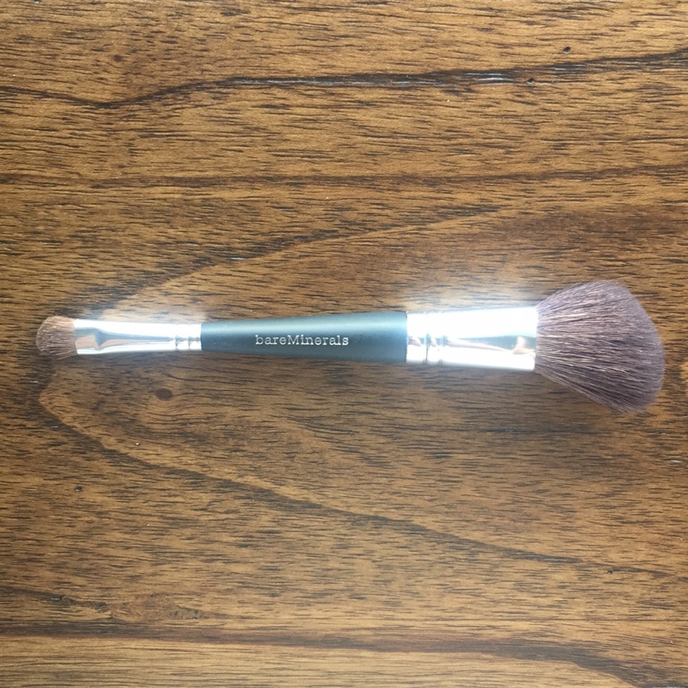 Bare Minerals Precision Eye and Cheek Brush Duo
